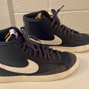 Size 9 Nike Blazer Mid '77 Vintage Thunder Navy Blue White